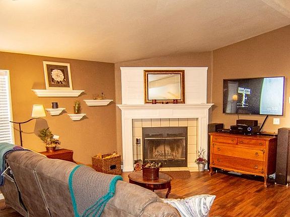 3rd image of 600 E Weddell Dr Spc 148