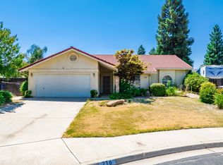 716 Burgan Ave, Clovis, CA 93611