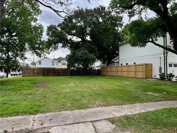 325 E William David Pkwy, Metairie, LA 70005