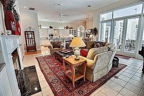 4th image of 2200 Alaqua Dr