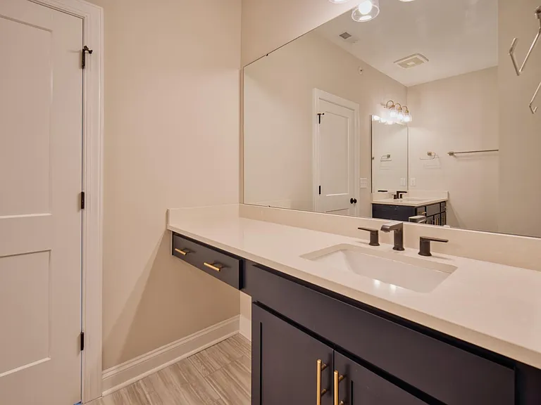 11052 Ligon Mill Rd #200 — Photo 16