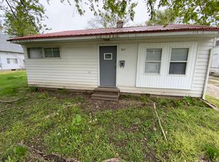 317 Robinson St, Danville, IL 61832