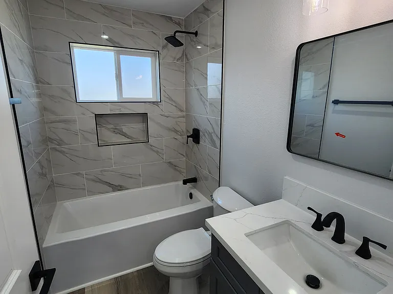 1414 N Hope Ave #B — Photo 16
