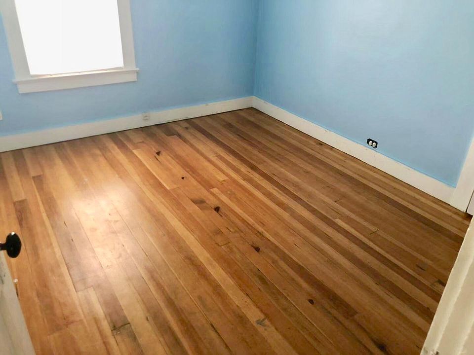 2nd image of 45 Oliver St #3