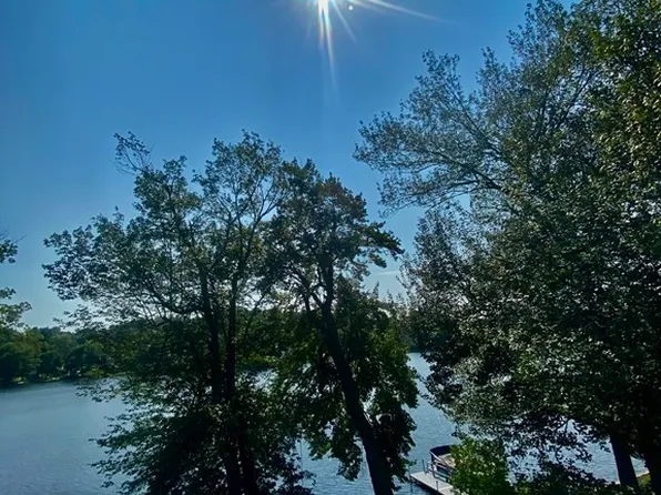 12 Bellevue Dr, Spencer, MA 01562