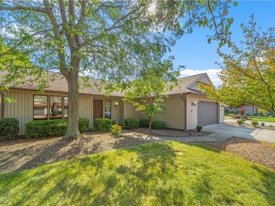 10769 Meadow Trl, Strongsville, OH, 44149