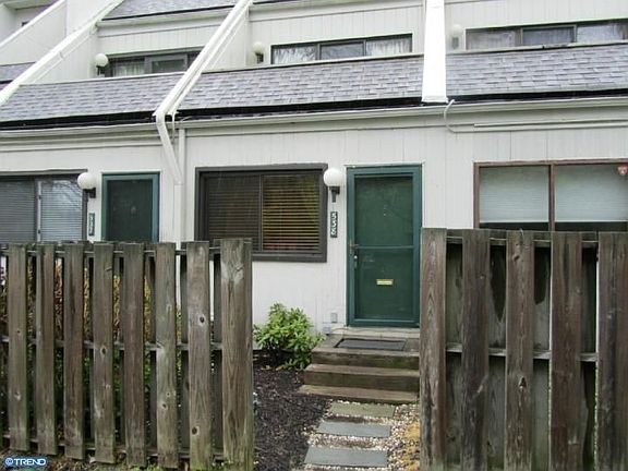 For Sale: 538 Summit House, WEST CHESTER, PA 19382