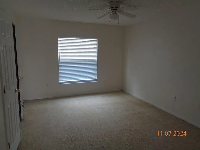 1914 Lynn River Dr — Photo 33