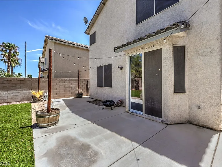 10650 Streamside Ave — Photo 22