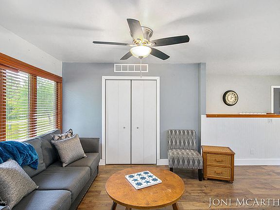 4th image of 9121 Westover Dr