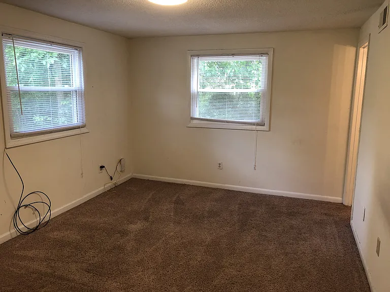 Raleigh Rentals — Photo 31