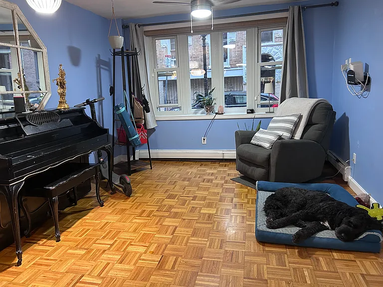 146 Salem St #1 — Photo 4