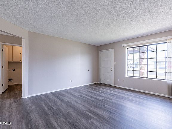 5th image of 3011 E DELTA Avenue