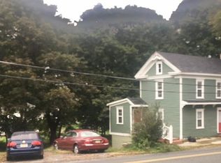 2 Barkers Mill Rd, Hackettstown, NJ 07840