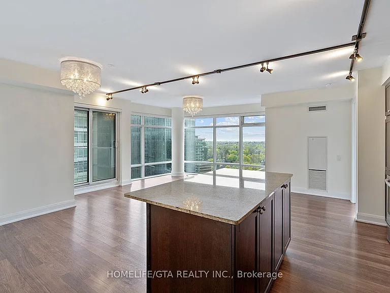 2191 Yonge St #1905 — Photo 8
