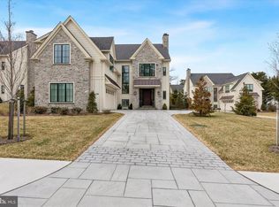 26 Rue St, Wayne, PA 19087