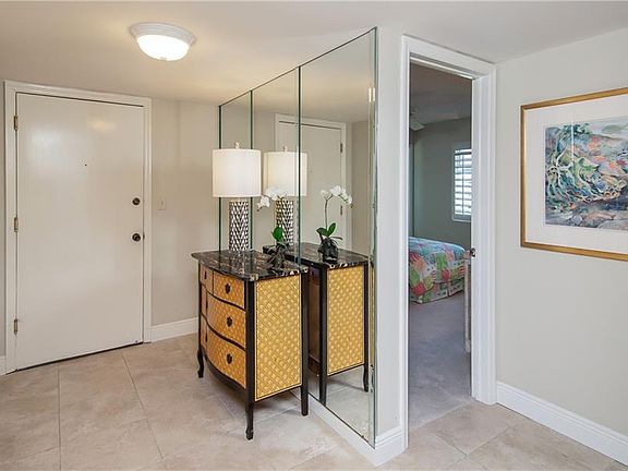 4th image of 3333 Gulf Shore Blvd N APT 301