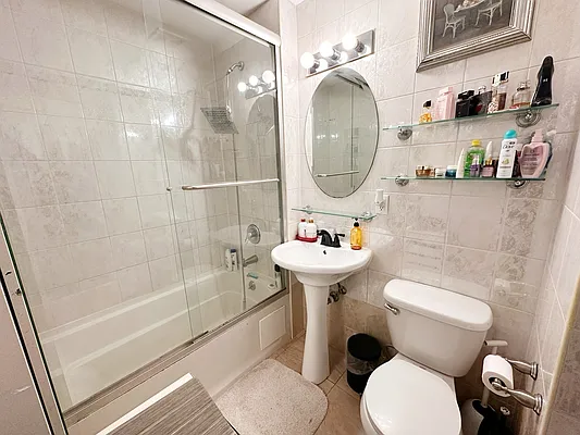 Sold by Brooklyn Property Group LLC | media 26