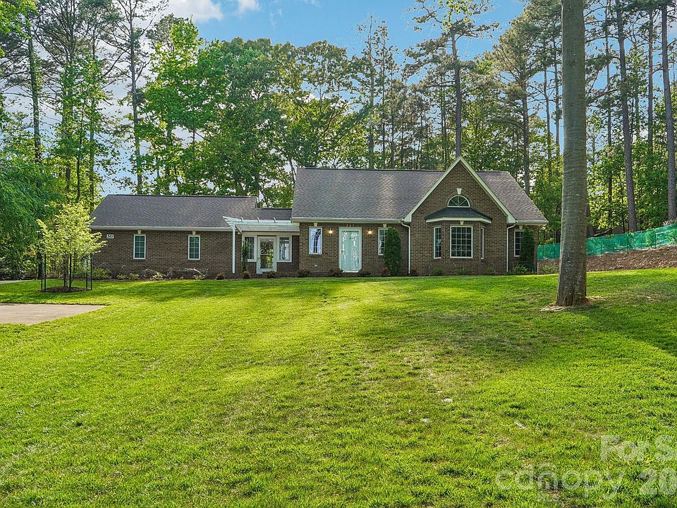 1st image of 361 Stonemarker Rd