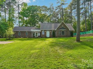361 Stonemarker Rd, Mooresville, NC 28117