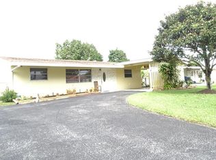 1399 Victoria Dr, West Palm Beach, FL 33406