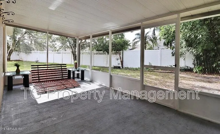 11034 Englenook Dr — Photo 19