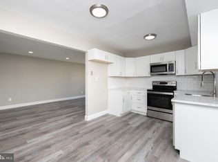 13 Lawrence Ct, Sicklerville, NJ 08081
