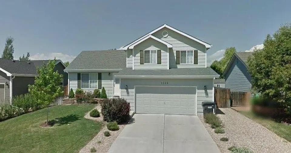 1st image of 1112 Valley Dr