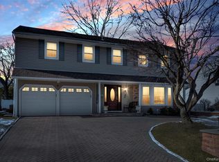 6 Marietta Drive, Westbury, NY 11590