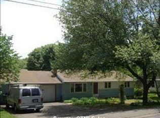 60 Ronda Dr, South Windsor, CT 06074