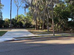 NW 7th Ave, Gainesville, FL 32603