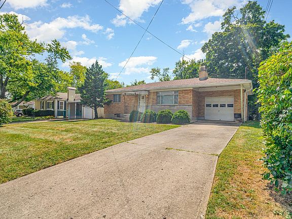 3rd image of 515 Grandin Ave