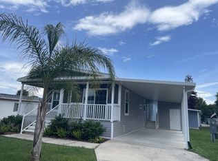 13124 Lemon Ave #339, Grand Island, FL 32735