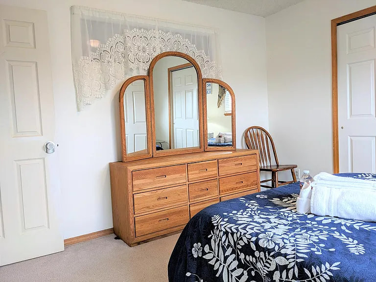 6810 Bear Tooth Dr #C — Photo 2