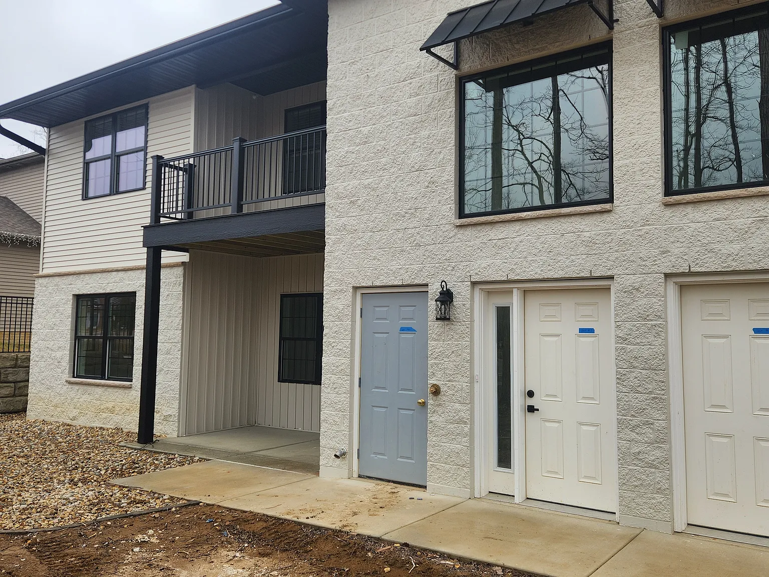 2 bed, 1200 sqft, $1,850 — Photo 3