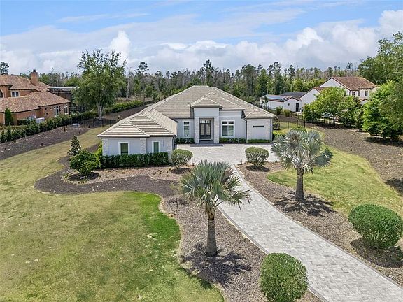 3rd image of 15220 PENDIO DRIVE