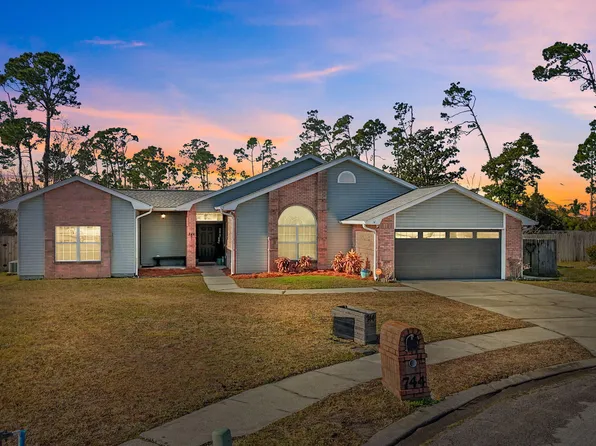 744 Cottonwood Ct, Panama City, FL 32404