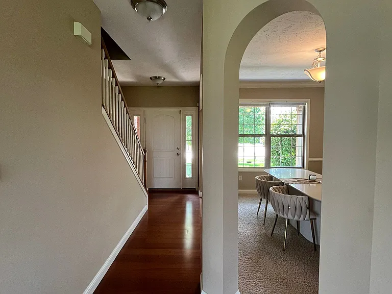 Dry Sage Cir — Photo 11