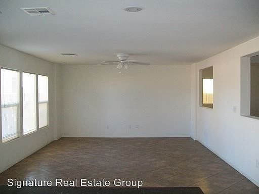 3rd image of 220 Grandfalls Bluff Ave
