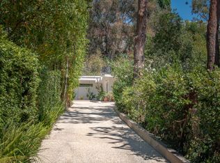 9031 Wonderland Park Ave, Los Angeles, CA 90046