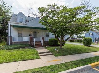 23 David St, South River, NJ 08882
