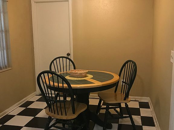 3rd image of 1208 La Brad Ln