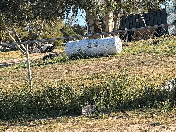 2nd image of 1 Smoke Tree Rd