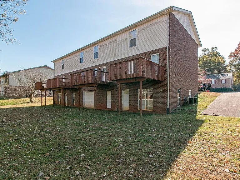 1244 Parkway Pl — Photo 23
