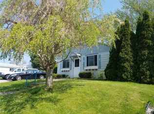 1 Bristol Rd #A, Middletown, RI 02842