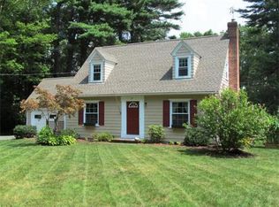 21 Wedgewood Rd, East Longmeadow, MA 01028