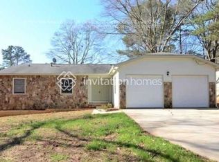 65 Wagon Wheel Dr, Rex, GA 30273