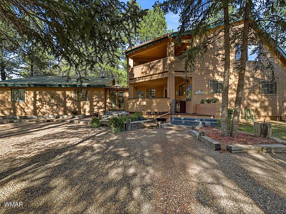 2nd image of 4903 Cardinal Ct