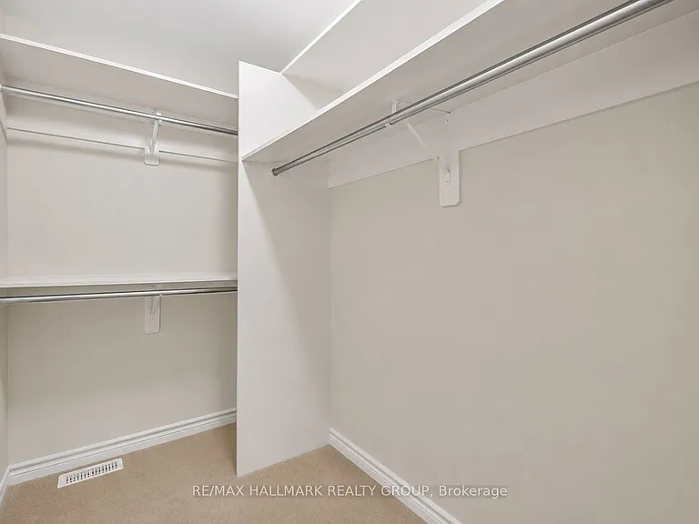 111 Eric Maloney Way — Photo 23