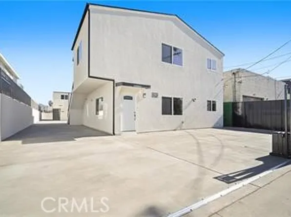 7726 Laurel Canyon Blvd, North Hollywood, CA 91605